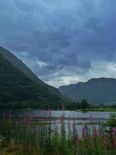 Norway Fjords Aesthetic, Spring In Norway, Northern Europe Aesthetic, Fjords Aesthetic, Norway Countryside, Oslo Norway Aesthetic, Norway Culture, Norway Mountains, Norway Aesthetic