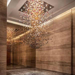 Adani Corporate House - PRECIOSA Lighting Stone Chandelier, Hospitality And Interior Architecture, Floating Candle Centerpieces, Slumped Glass, Drop Lights, Modern Chandeliers, Italian Lighting, Installation Design, Glass Gems