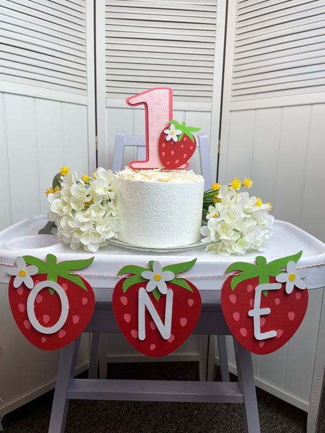 Strawberry Themed 1st Birthday Smash Cake, Strawberry Cake One Year Old, Strawberry Highchair Banner, Strawberry One High Chair Banner, My Berry First Birthday Cake Topper, Sweet One Party, Sweet First Birthday, First Birthday High Chair, One Strawberry