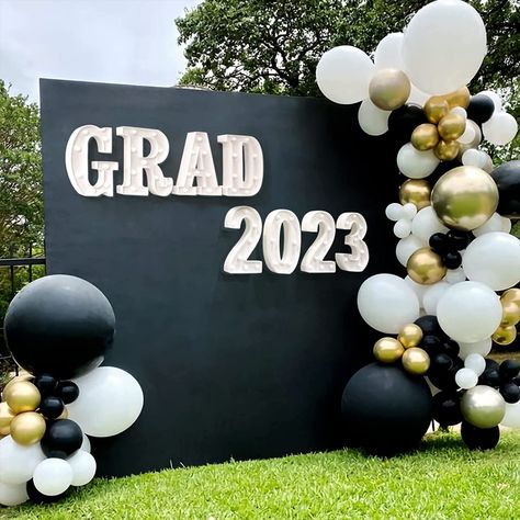 Men’s Graduation Party, Graduation Party Ideas For Men, Twins Graduation, Graduation Party Colors, College Graduation Decorations, Boys Graduation Party, Grad Party Theme, Light Up Letter, Grad 2023