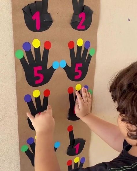 Preschool Crafts Activities, Preschool Craft Activities, Counting Activities Preschool, Coordination Activities, Numeracy Activities, Mathematics Activities, Bilateral Coordination, Diy Preschool, Homeschool Preschool Activities