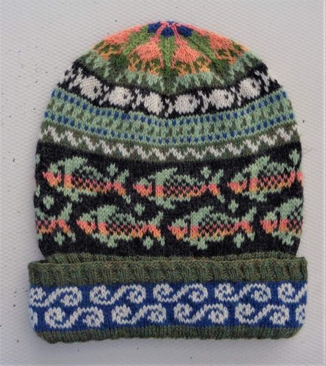 Knitting Pattern Fair Isle, Fair Isle Knit Hat, Stranded Knitting Patterns, Easy Knit Hat, Norwegian Knitting, Fair Isle Hat, Fair Isle Knitting Patterns, Fair Isles, Colorwork Knitting