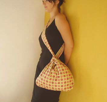 Japanese Knot Bag Pattern, Hobo Bag Tutorials, Knot Bag Pattern, Knot Bags, Patterns Japanese, Japanese Handbag, Japanese Knot, Origami Bag, Japanese Knot Bag