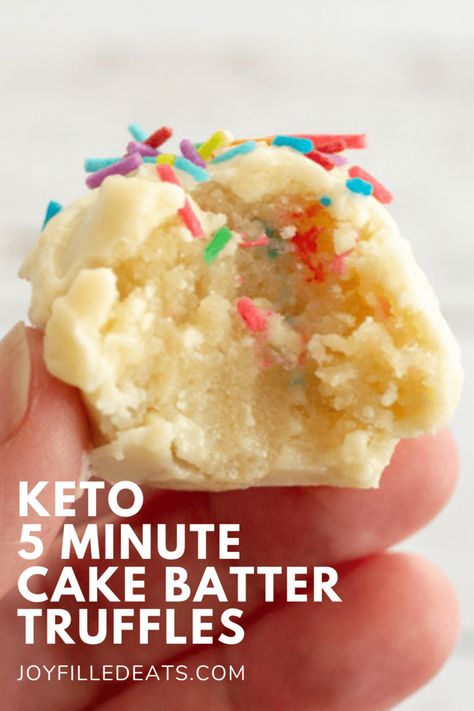 Keto Friendly Birthday Treats, Keto Birthday Dessert Easy, Keto Plates Ideas, Keto Birthday Dinner, Low Carb No Sugar Desserts, Keto Birthday Dessert, Keto Fat Bomb Dessert, Keto Cake Batter, 0 Carb Desserts