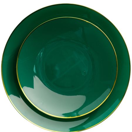 Tuscany Patio, Green Plastic Plates, Disposable Dishes, Fancy Disposable Plates, Fancy Plates, Chargers Plates, Crown Display, Plastic Plates Wedding, Green Dishes