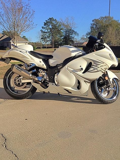 Big Bikes Motorcycles, Hayabusa Bike, Hayabusa Suzuki, Big Motorcycle, Motorcycle White, Purple Motorcycle, Hayabusa Motorcycle, Suzuki Bikes, Big Bike