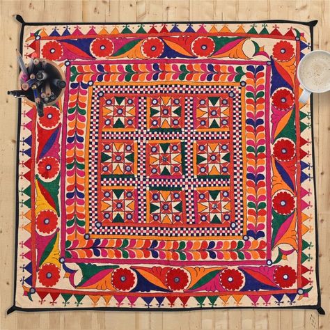 FusionFurnishing - Etsy UK Cs Aesthetic, Gujarat Embroidery, Old Embroidery, Kutch Embroidery, Kutch Work Designs, Asian Textiles, Textile Wall Hangings, Kutch Work, Border Embroidery