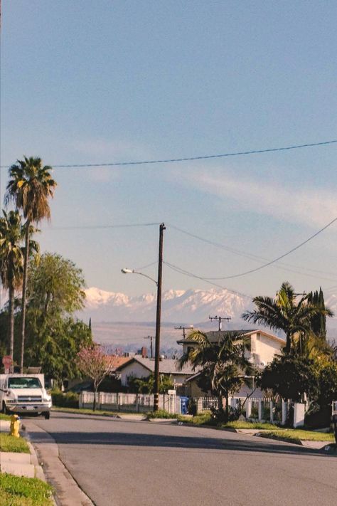 California Suburbs Aesthetic, Summer In The Suburbs, 90s California Aesthetic, Daze Aesthetic, California Suburbs, 90s Nostalgia Aesthetic, Beach Town Aesthetic, Suburban Lifestyle, City Backgrounds