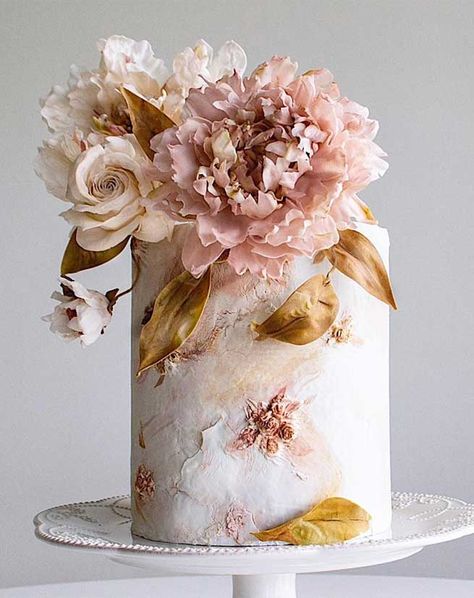 Cakes Pretty, Cake Marble, Cakes Unique, Hand Painted Wedding Cake, Cake Elegant, Painted Wedding Cake, Artist Cake, Cake With Flowers, Pretty Wedding Cakes