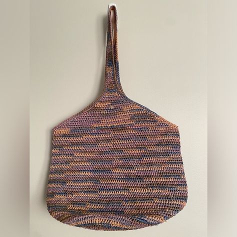 Helen Kaminski Carilla Sac Raffia Shoulder bag Unlined never used Helen Kaminski, Handwoven Bag, Hand Weaving, Shoulder Bag, Handbags, Tags, Fashion Tips, Clothes Design