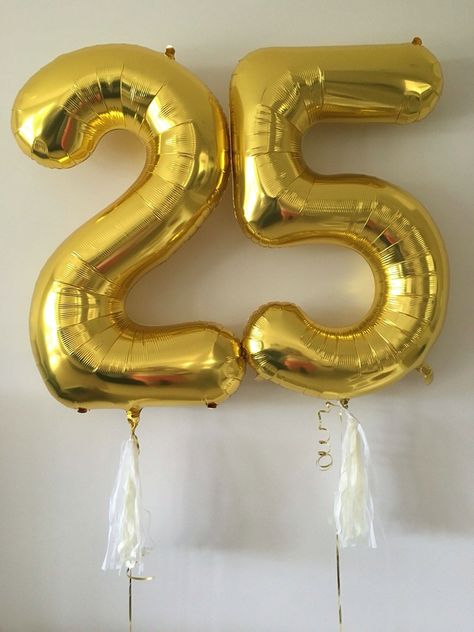 25 Balloons Number, 25 Birthday Balloons, 25th Bday, Gold Number Balloons, 25th Birthday Parties, Golden Number, Tuscan Style Homes, Happy Birthday Wallpaper, Party Costumes