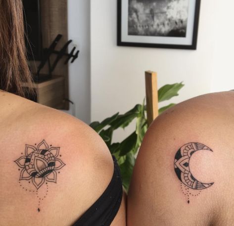 Sun And Moon Tattoos, Friend Tattoos Small, Tattoo Sonne, Matching Bff Tattoos, Mandala Sun, Sister Tattoo Designs, Matching Friend Tattoos, Tattoos Matching, Tattoo Placements