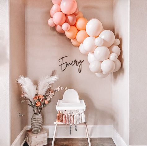 Pink Balloon Arch, Diy Ballon, Balloon Shades, 5 Balloons, Mini Balloons, Diy Balloon, Tassel Garland, Pink Balloons, Balloon Diy