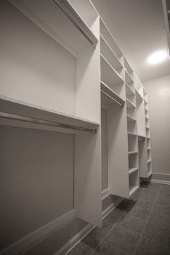 Long Narrow Closet, Narrow Walk In Closet, Walk In Closet Layout, Closets Ideas, Narrow Closet, Small Closet Organization Bedroom, Closet Transformation, Closet Makeover Diy, Closet Small Bedroom