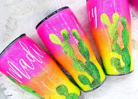 Best Epoxy for Tumblers and how to make Glitter Tumblers Epoxy Tumbler Ideas, Cactus Tumbler, Sunset Cactus, Tumblers Ideas, How To Make Glitter, Yellow Sunset, How To Make Resin, Food Safe Epoxy, Epoxy Tumbler