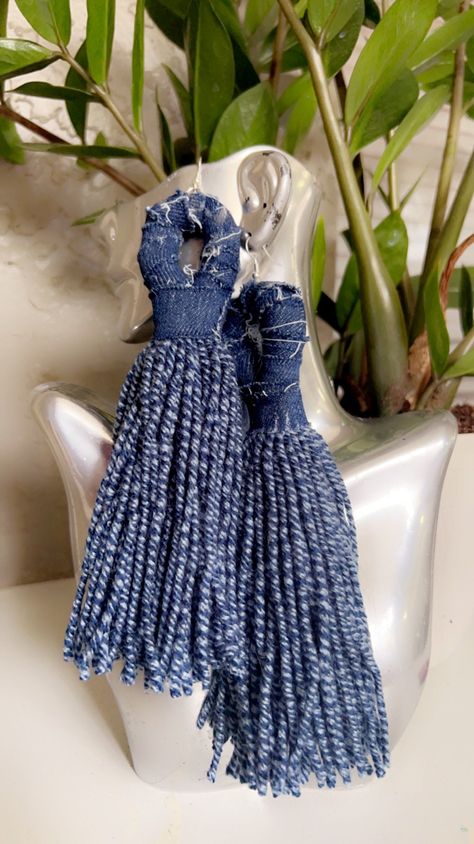 Denim on top with Blue Marble Yarn. Beautiful Earrings that will make any outfit pop.  Size shown is 6 inches Yarn Tassel Diy, Jeans Earrings, Jean Jewelry, Yarn Jewelry, Yarn Earrings, Recycled Accessories, Diy Tassel Earrings, Denim Slides, Textile Earrings