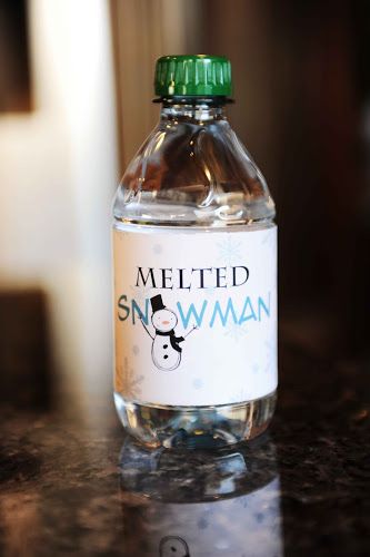 Free Melted Snowman Printable | Life in a Larger Story (would be so cute at a Christmas Party where I always have lots of bottled water out) Joululahjat Diy, Snowman Printable, Melted Snowman, Gag Gifts Christmas, Funny Christmas Gifts, Homemade Christmas Gifts, Christmas Party Decorations, Noel Christmas, Secret Santa Gifts