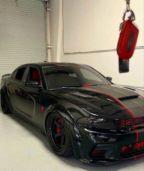 Black Charger, Dodge Charger Hellcat, Dodge Muscle Cars, Fast Sports Cars, Pimped Out Cars, Girly Car, Challenger Srt, Lovely Car, Srt Hellcat