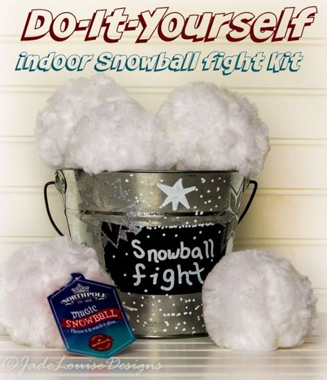 DIY Indoor Snowball Fight and NorthPole Christmas Gift Ideas Indoor Snowballs, Group Games For Kids, Fun Family Activities, Diy Games, Birthday Party Games, Christmas Gift Ideas, Christmas Games, Diy Home Decor Projects, Do It Yourself