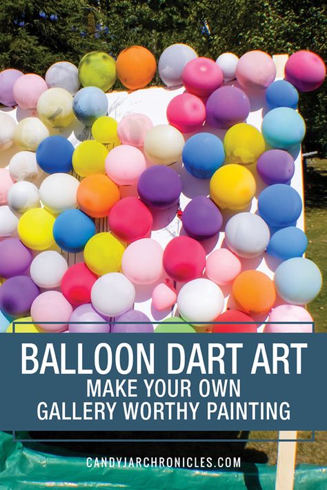 Diy Balloon Paint Art, Paint Balloons On Canvas, Dart Balloon Painting, Art Projects For Birthday Parties, Paint Balloon Dart Art, Paint Party Ideas For Adults, Painting Party Ideas For Adults, Ballon Painting, How To Make Balloon