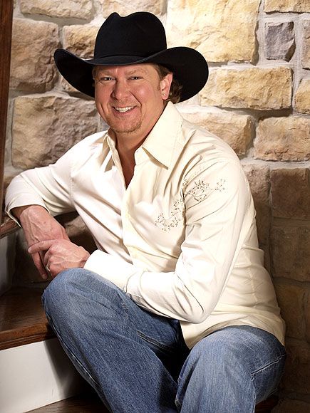 Tracy Lawrence | 2013 The District, 2012 Sioux Empire Fair, 1993 Sioux Falls Arena | Visit Sioux Falls The Lawrence Brothers, Lawrence Anyways, Tracy Lawrence Shirts, Lawrence Welk Show, Tracy Lawrence, Alan Young, Country Thunder, Male Country Singers, Garth Brooks