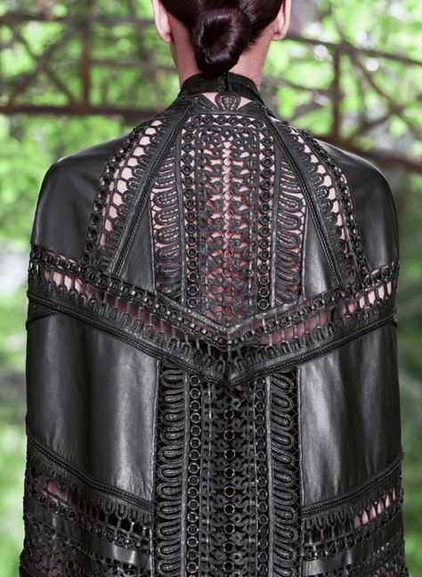 givenchy Bouchra Jarrar, Black Wardrobe, Arya Stark, Couture Details, Black Leather Jacket, Looks Style, Mode Inspiration, Leather Design, Fashion Details