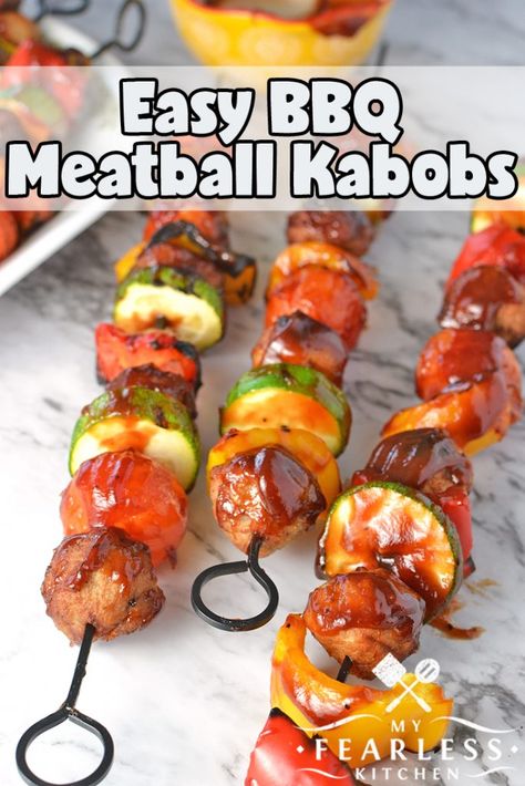 Easy Bbq Meatballs, Meatball Kabobs, Meatball Skewers, Bbq Meatballs, Grilling Kabobs, Camping Dishes, Foil Pack Meals, Kabob Recipes, Easy Bbq