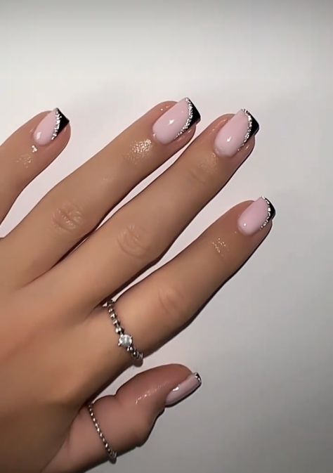 Builder Gel Nails, Makeup Nails Designs, Nails Love, Short Gel Nails, Fashion Flowers, Simple Gel Nails, French Acrylic Nails, Makijaż Smokey Eye, Acrylic Nails Coffin Pink