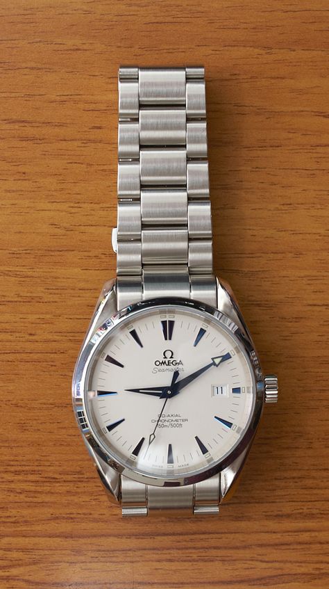 Omega Aqua Terra White, Darius Garland, Omega Railmaster, Omega Aqua Terra, Omega Planet Ocean, Omega Seamaster Aqua Terra, Seamaster 300, Analog Watches, Moon Watch