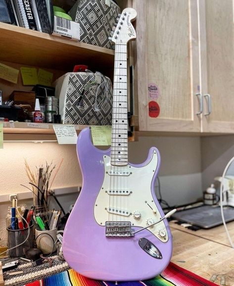 Squier Guitars, Purple Guitar, Summer Songs Playlist, Fender Guitars Stratocaster, Electric Guitar Design, Guitar Obsession, Guitar Photos, Cool Electric Guitars, Garage Band