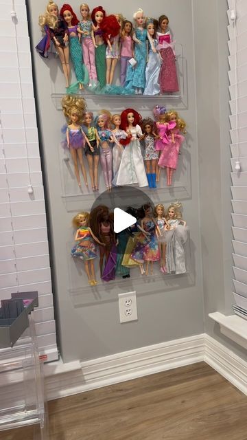 Danielle Eilers on Instagram: "Decor or organization 💁🏼‍♀️ I linked these for you in my bio or you can just search magazine holder on Amazon. These came as a 2 pack for under $40 🥳

https://amzn.to/4bQNWKy
#momhack #organization #barbie #girlmom" Barbie Doll Display Ideas, Barbie Storage Ideas Organizations, Barbie Display Ideas, Barbie Organization Ideas, Barbie Storage Ideas, Barbie Storage, Barbie Organization, Loft Playroom, Instagram Decor