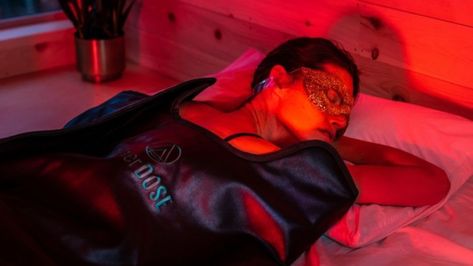 Heat Therapy For Peak Performance: A Q+A With the Founders of HigherDOSE Therapy Modalities, Contrast Therapy, Infrared Sauna Benefits, Beauty Maintenance, Heat Therapy, Growth Hormone, Infrared Sauna, Detox Your Body, Improve Circulation