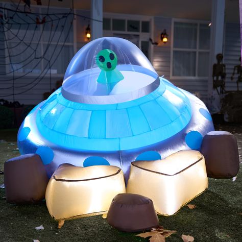 PRICES MAY VARY. Excellent Design. This 5ft Halloween inflatable crashing UFO alien decoration features a creative design with a UFO and an alien. The attention to detail in the design makes it a standout piece for your Halloween decorations. This inflatable comes with an extended cord, ground stakes, fastened ropes and a plug with UL certification. Powerful Functions. With built-in LED lights, this blow up decoration illuminates the area with mesmerizing colors. The color-changing lights add a Alien Centerpieces, Alien Halloween Decorations, Alien Party Decorations, Alien Decorations, Halloween Decorations Outside, Zombie Halloween Party, Halloween Setup, Halloween Blow Ups, Halloween Outdoor Decoration