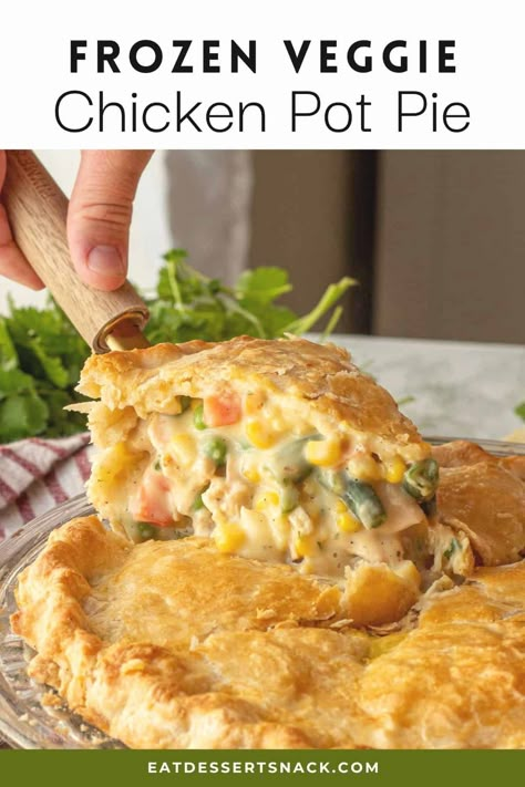 This is a creamy Chicken Pot Pie with frozen veggies, a quick chicken gravy with cream of chicken soup, and an easy flaky pie crust! It's a family size chicken pot pie that's ready in 45 minutes! Veggie Pot Pie Recipe, Gluten Free Pot Pie, Gf Entrees, Vegetable Pot Pie, Veggie Pot Pie, Vegetarian Pot Pie, Vegetable Pot Pies, Pot Pie Filling, Savory Recipe