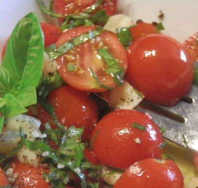 Carrabba's Tomatoes Caprece Copycat Recipe #copycat #recipes Carabbas Recipes, Carrabbas Recipes, Recipe Copycat, Tomato Caprese, Copy Cats, Grilled Bruschetta, Mozzarella Salad, Bruschetta Chicken, Tomato Mozzarella