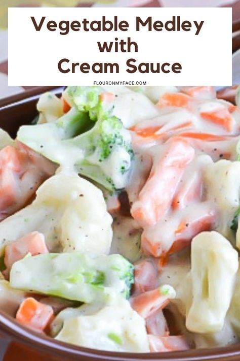 Sauce For Vegetables, Potato Side Dishes Easy, Roasted Vegetable Medley, Easy Casserole Dishes, Easy Vegetable Side Dishes, Vegetable Salad Recipes, Vegetable Side Dish, Garlic Cream Sauce, Cream Sauce Recipes