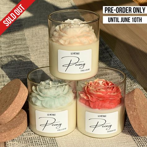 📢 Announcement: Sold Out! 📢 Thank you for your incredible support! We are currently sold out and are now accepting pre-orders only. All pre-orders will be shipped on or before June 10th. Thank you for your understanding and patience! Indulge your senses with our exquisite Soy Wax Candle featuring a delicate peony flower crafted from soy wax adorning its top. Hand-poured with love, this candle is available in five captivating scents: Tulip Fields, Vanilla Orchid, Bohemian Rose, Moonflower Necta Unique Candle Containers, Candles Labels, Flower Topper, Peony Candle, Rose Scented Candle, Homemade Scented Candles, Candles Ideas, Candle Ideas, Vanilla Orchid