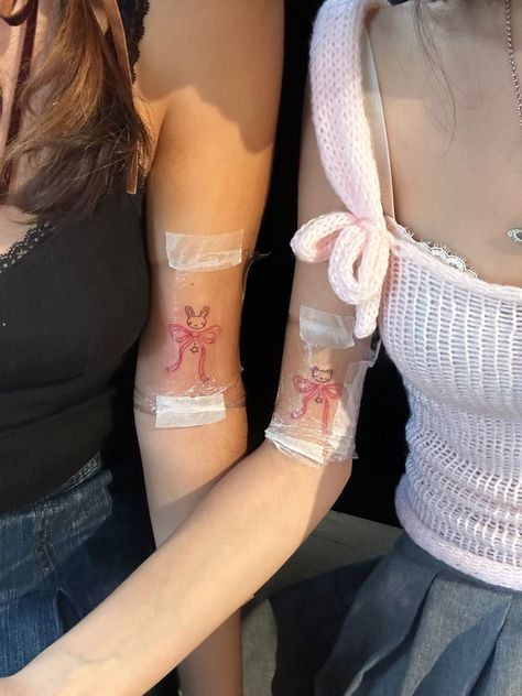 Freetime Activities, Bestie Tattoo, Bow Tattoo, Cute Little Tattoos, Matching Tattoo, Dainty Tattoos, Girly Tattoos, Dream Tattoos, Elegant Tattoos