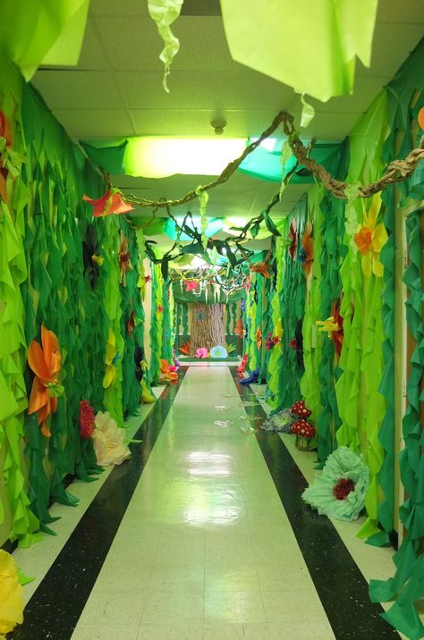 Jun 12, 2014 - See related links to what you are looking for. Weird Animals Vbs, Lifeway Vbs, Jungle Theme Classroom, Rainforest Theme, Jungle Decorations, Jungle Thema, Evergreen Vines, Deco Jungle, Vbs Themes