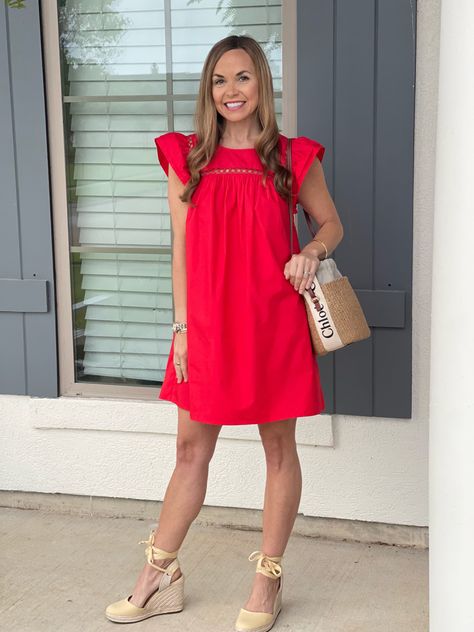 Red ruffle sleeve dress, Beige Epsadrille wedges, Chloe Bucket bag, Chloe Woody bag Chloe Bucket Bag Outfit, Chloe Bucket Bag, Bucket Bag Outfit, Bucket Bags Outfit, Bag Outfit, Dress Beige, Ruffle Sleeve Dress, Outfit Dress, Day Outfit