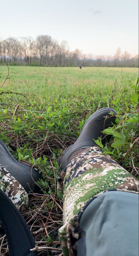 spring turkey hunting sitka gear Sitka Gear Womens, Hunting Turkey, Hunting Outfit, Country Pictures, Sitka Gear, Turkey Hunting, Manifestation Board, Hunting Clothes, Spring Has Sprung