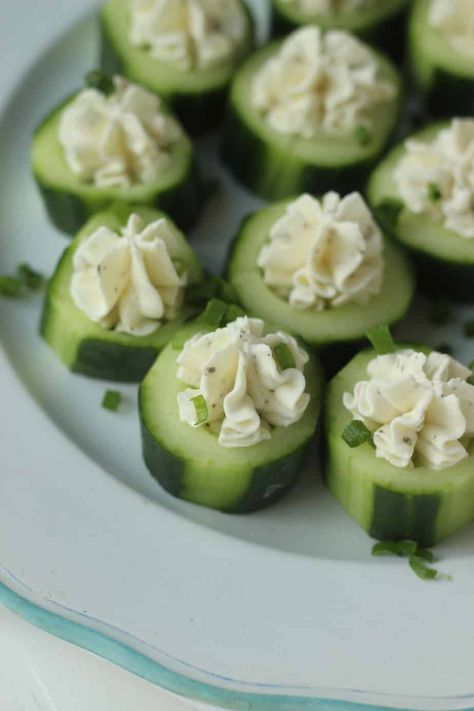 Shrimp Cream Cheese, Cream Cheese And Cucumber, Cucumber Shrimp, Cucumber Cream Cheese, Cucumber Roll Ups, Cucumber Snacks, Cucumber Appetizers, Cucumber Cups, Cream Cheese Appetizer