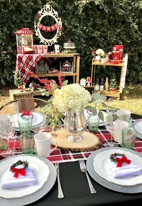 Take a look at the wonderful rustic dessert table and table settings at this gorgeous rustic Christmas Garden party! See more party ideas and share yours at CatchMyParty.com  #catchmyparty #partyideas #christmasparty #christmastablesettings #christmasdesserttable Rustic Christmas Party, Rustic Dessert Table, Party Activities Kids, Christmas Dessert Table, Rustic Dessert, Gingerbread House Parties, Rustic Party, Garden Cakes, Party Tablescapes