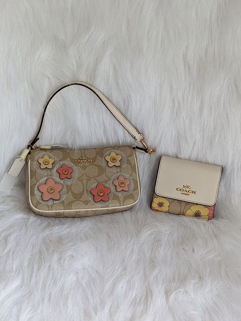 Mini tea rose zipper handbag, New. Snap tri fold wallet. New. Selling as a set. Will not separate. Please reference all pictures they're an important part of the description and sizing. All Reasonable offers welcomed. Same Day Ship or Next 🚗 Message me for a Bundle offer Coach Wallet Aesthetic, Wallet Aesthetic, Purse Aesthetic, Coach Wallets, Rose Handbag, Tri Fold Wallet, Trashy Outfits, New Snap, Style Bundle