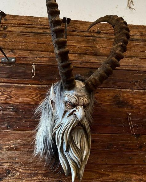 Cryptid Taxidermy, Navidad Dark, Krampus Illustration, Krampus Costume, Goth Xmas, Krampus Art, Krampus Mask, Krampus Christmas, Yule Celebration