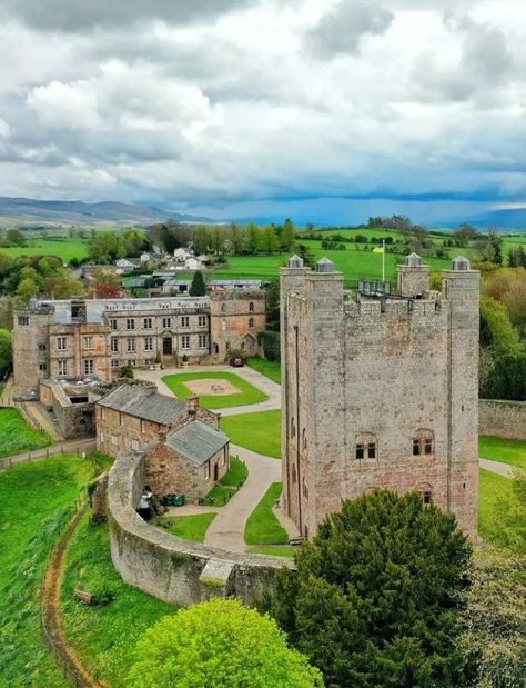 Cumbria Lake District, Ancient Places, British Castles, Monumental Architecture, Dark Castle, Castle Mansion, European Castles, Abandoned Castles, Scotland Castles