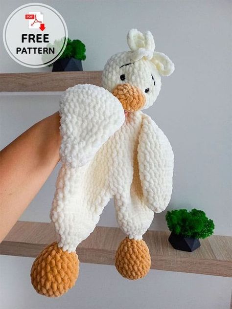 Free Plush Crochet Baby Blanket Duck Amigurumi PDF Pattern Duck Quilt, Crochet Rabbit Free Pattern, Crochet Blanket Yarn, Lovey Blanket Pattern, Duck Amigurumi, Crochet Lovey Free Pattern, Crochet Duck, Crochet Baby Gifts, Plush Crochet