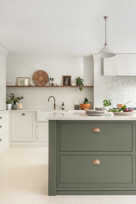 The Courthouse Kitchen | Shere Kitchens - beautiful kitchens handmade in Shere Guildford Surrey Green Kitchen Island, Light Wood Cabinets, Kitchen Transitional, Flat Panel Cabinets, Popular Kitchens, Green Cabinets, Shaker Kitchen, Kitchen Extension, Transitional Kitchen