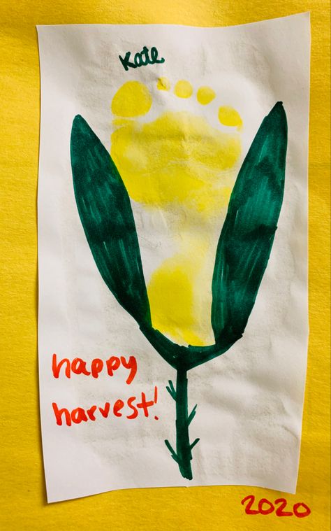 Corn Footprint Craft, Farm Harvest Crafts Preschool, Harvest Infant Crafts, Infant Harvest Activities, Infant November Art, Thanksgiving Art Projects For Infants, November Infant Crafts, Corn Footprint Art, Thanksgiving Art For Infants