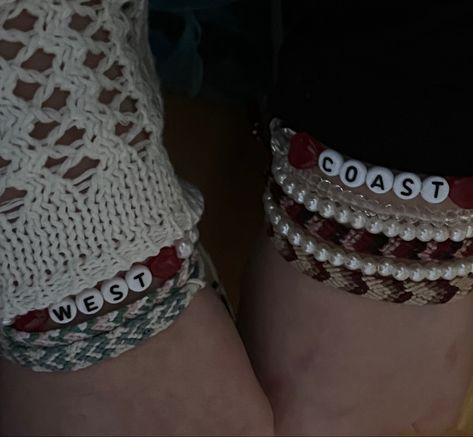 bracelets, west coast, lana del rey Lana Del Rey Inspired Gifts, Aesthetic Beaded Bracelets Homemade, 4 Matching Bracelets, Lana Del Rey Clay Bead Bracelet, Bracelet Ideas Lana Del Rey, Lana Del Rey Inspired Bracelet, Bids Bracelets, Lana Del Ray Bracelet, Lana Del Rey Beaded Bracelet